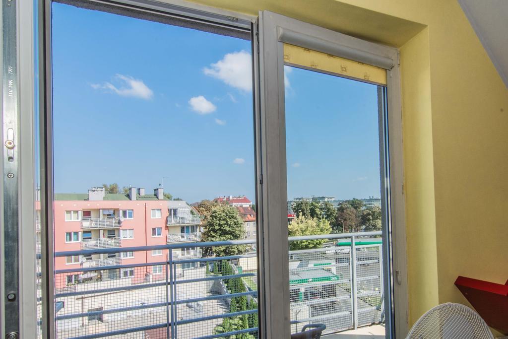 Red Apartment Wroclaw Bilik gambar
