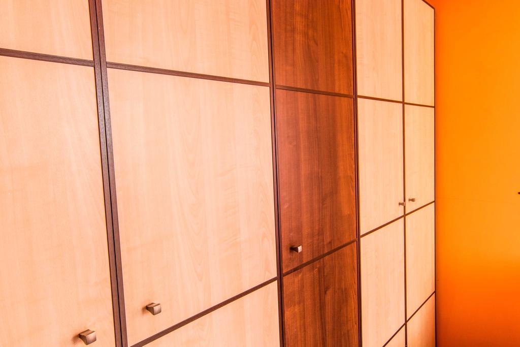Red Apartment Wroclaw Bilik gambar